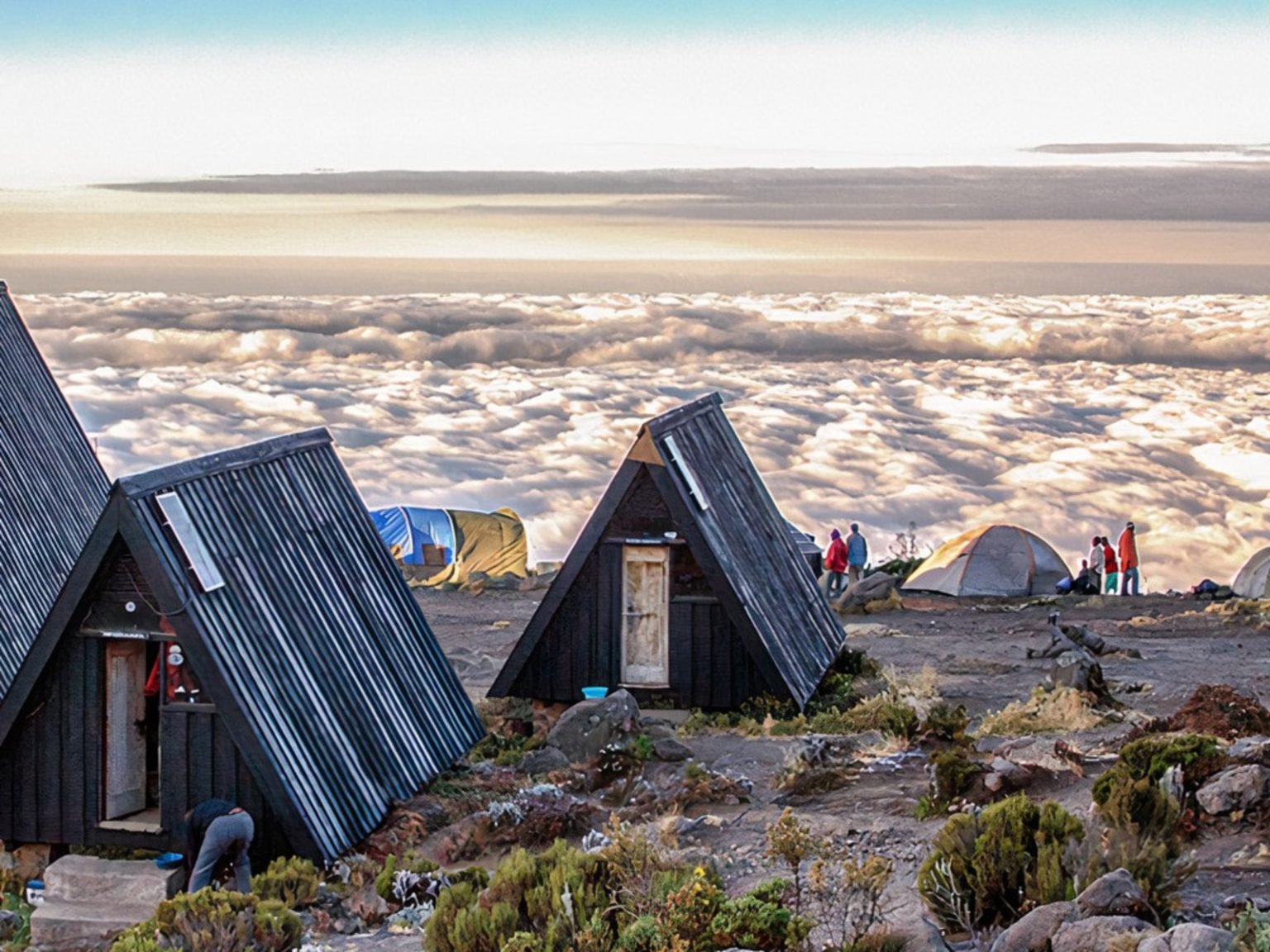 Marangu_route_huts-1536x1152